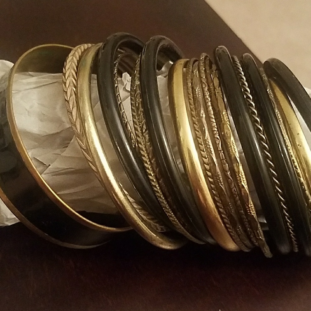 Multiple (23) Bangles - image 2